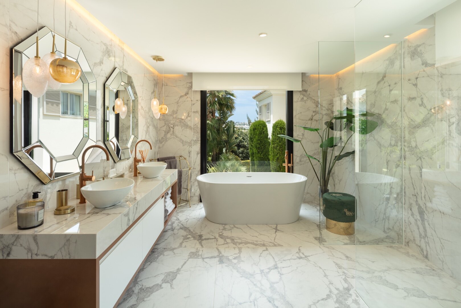 Remarkable estate offers elegance, privacy & luxury