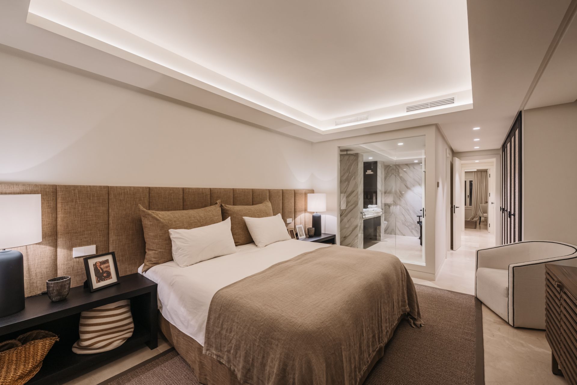 Exclusivity & elegance at the Puente Romano