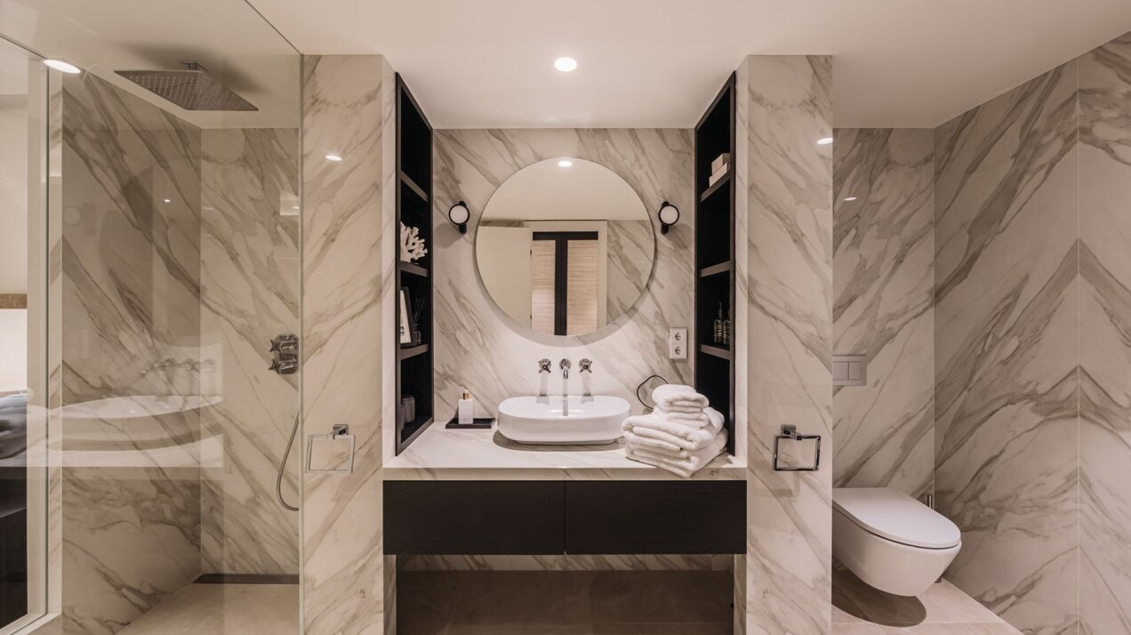Exclusivity & elegance at the Puente Romano