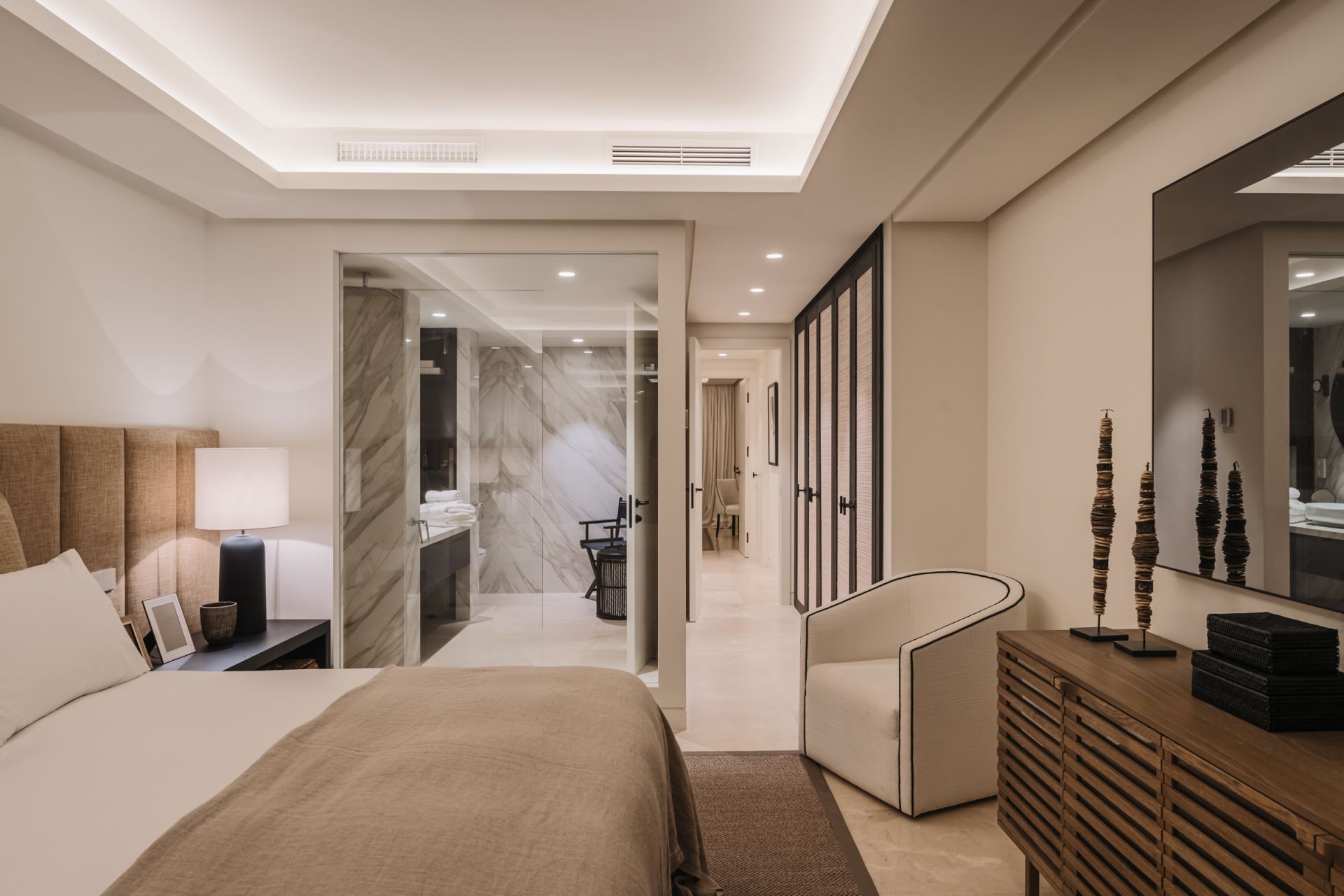 Exclusivity & elegance at the Puente Romano