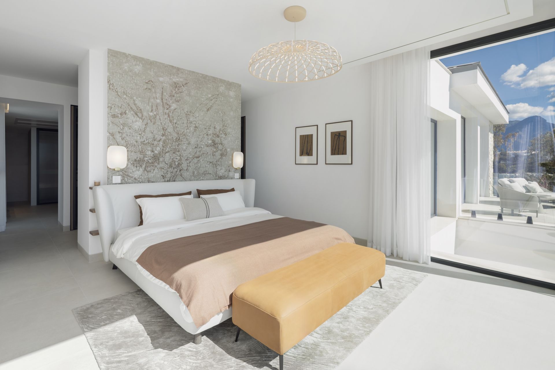Effortless contemporary living in La Quinta