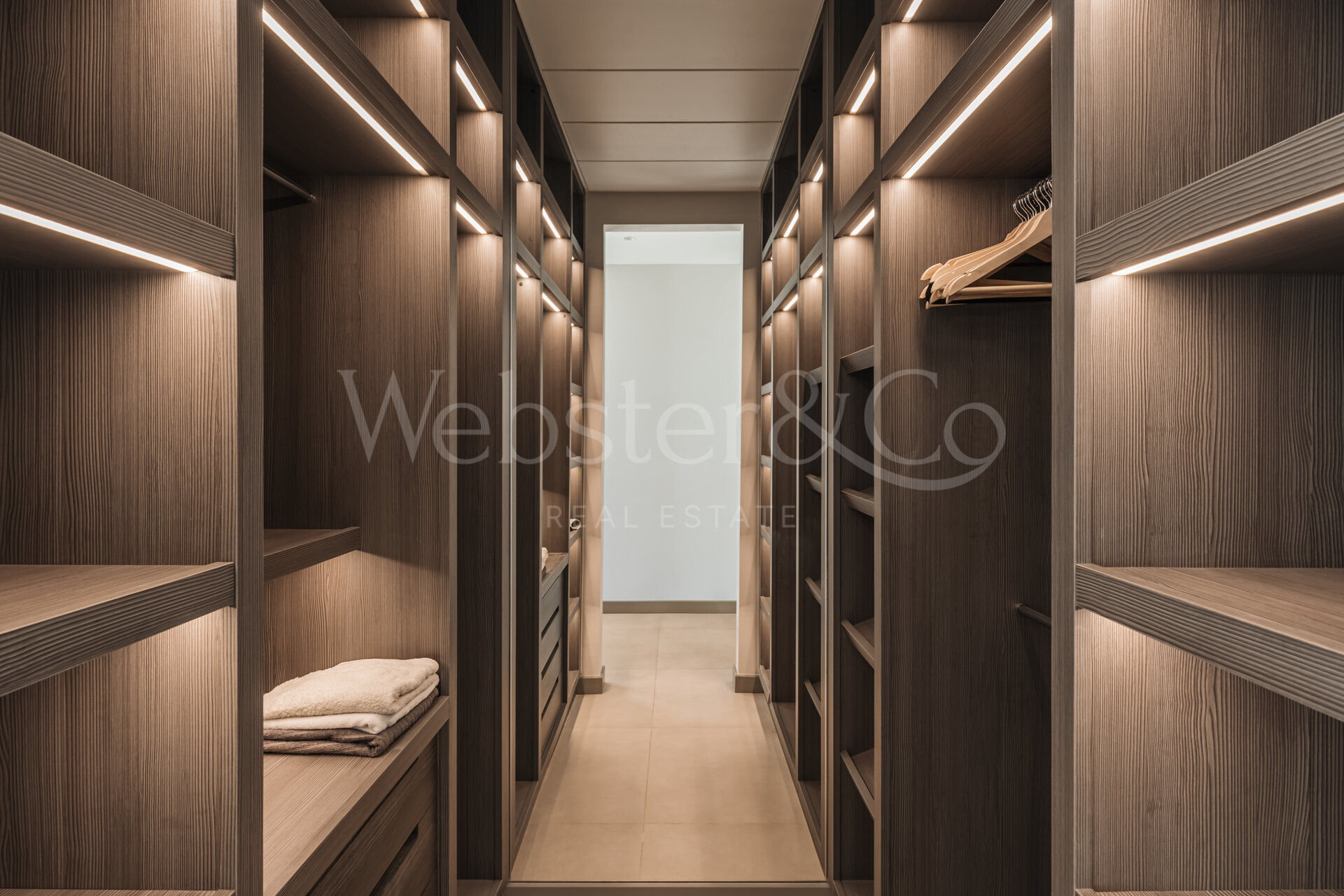 Villa Ciervo – Hogar Exclusivo & Moderno, El Madroñal