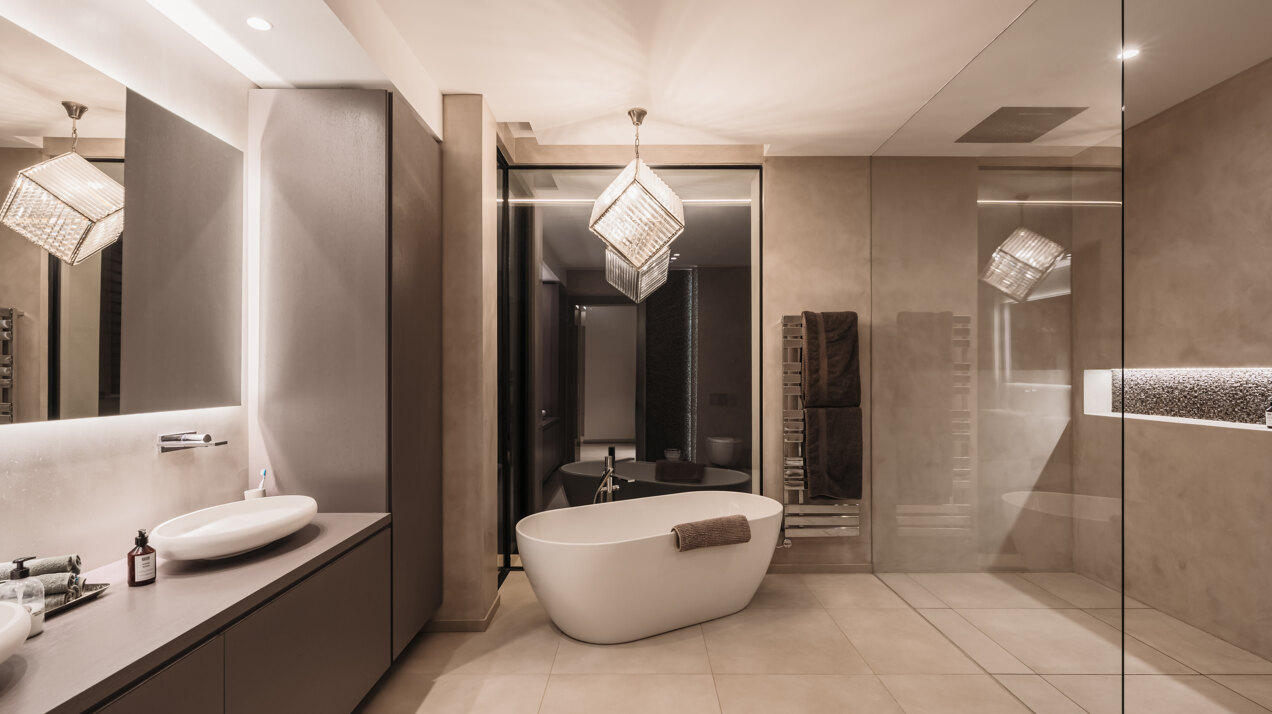 Elegance, comfort & privacy in harmony with nature