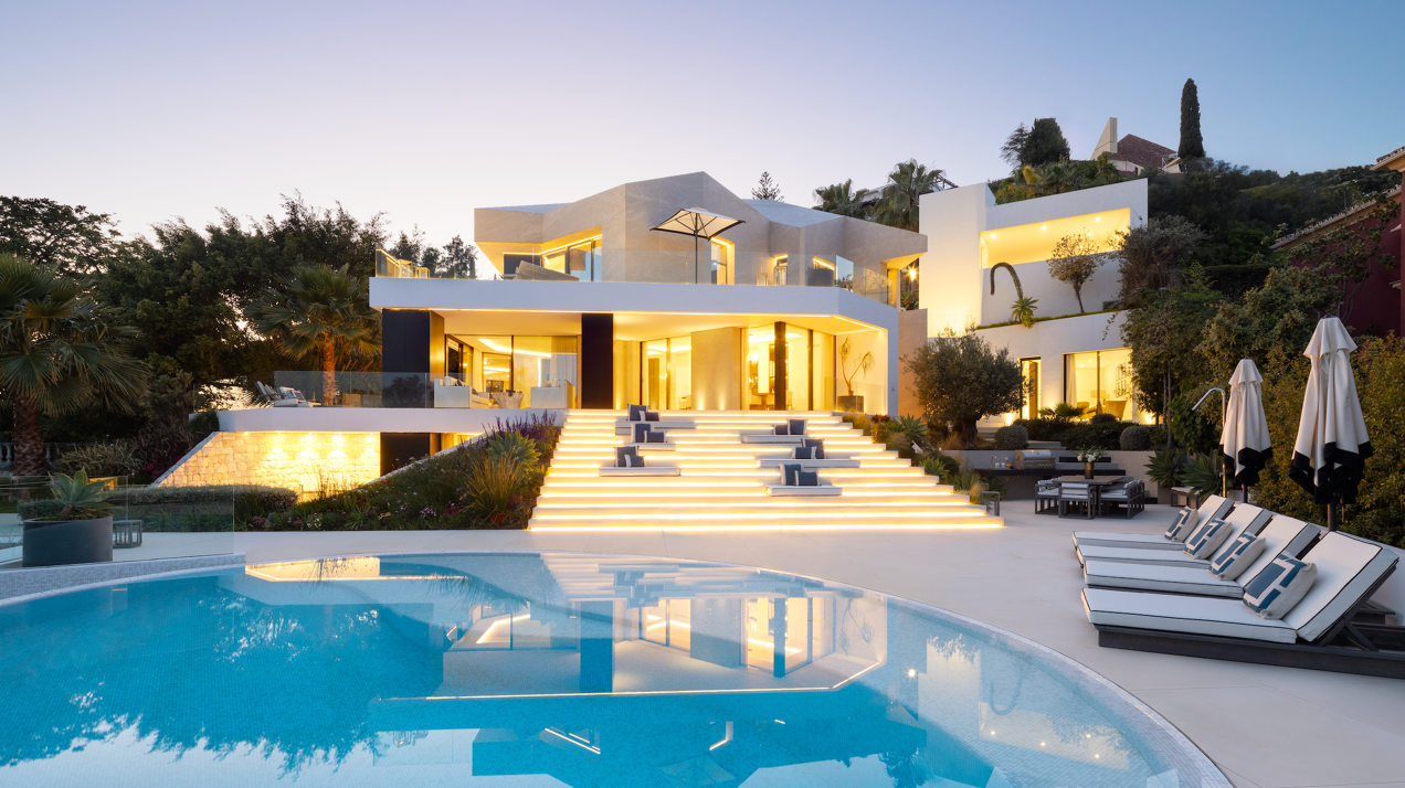 Refined, modern living in the most exclusive complex