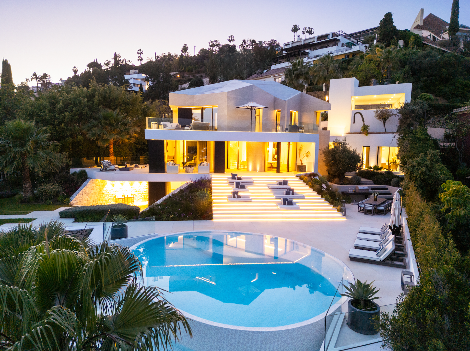 Refined, modern living in the most exclusive complex