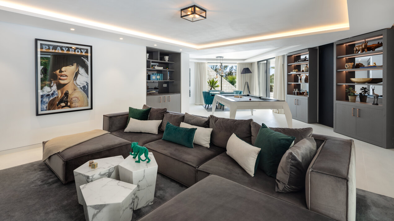 Refined, modern living in the most exclusive complex