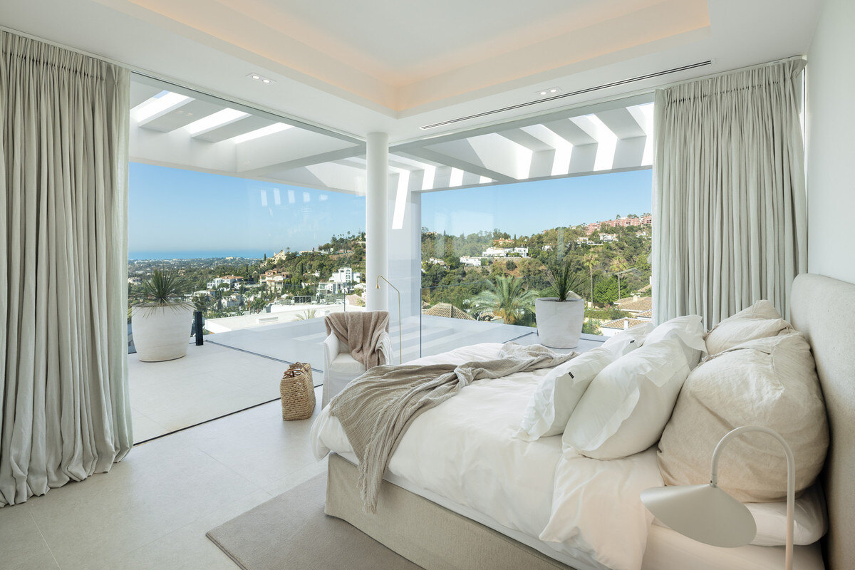 A lifestyle designed by comfort & sophistication
