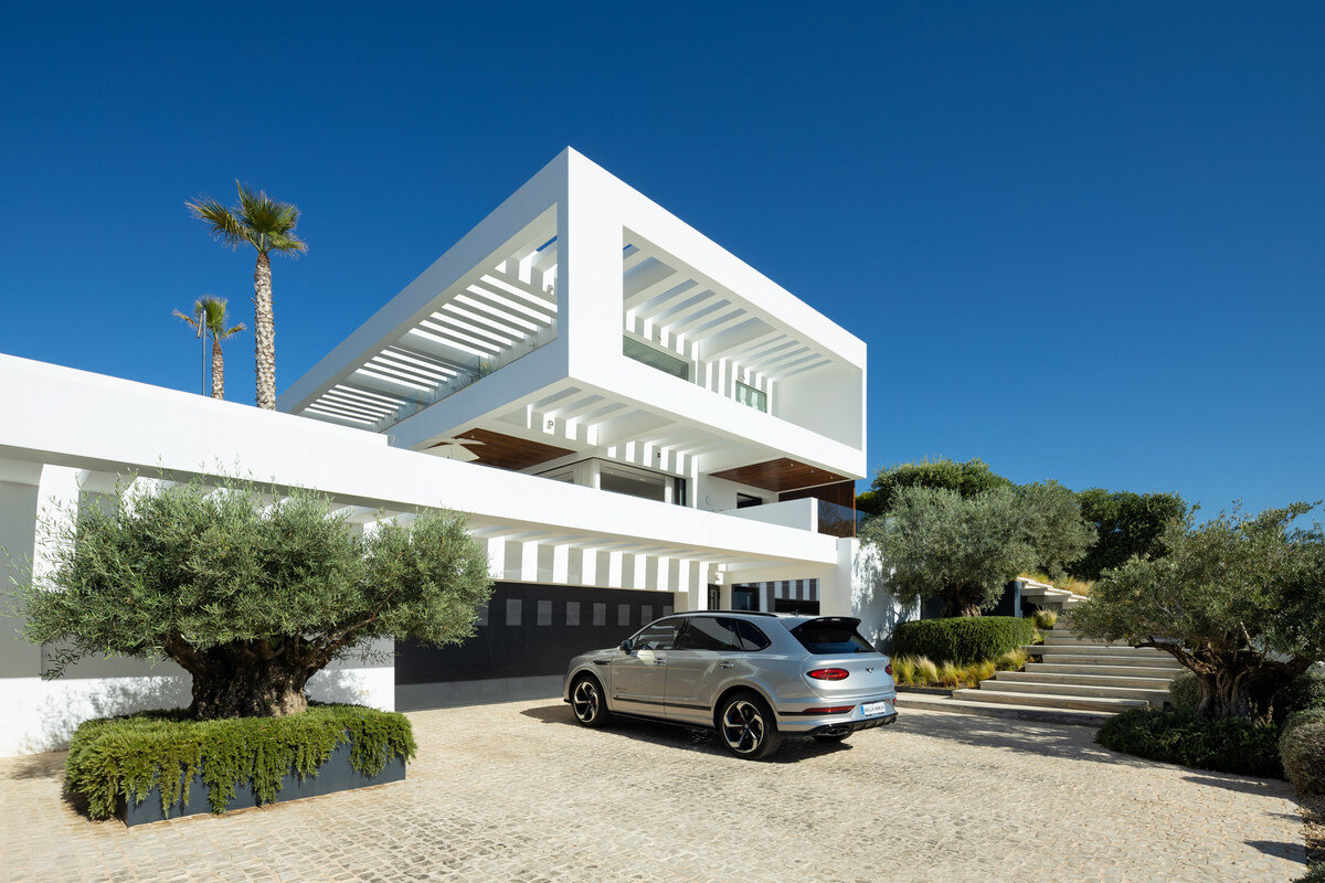 A lifestyle designed by comfort & sophistication
