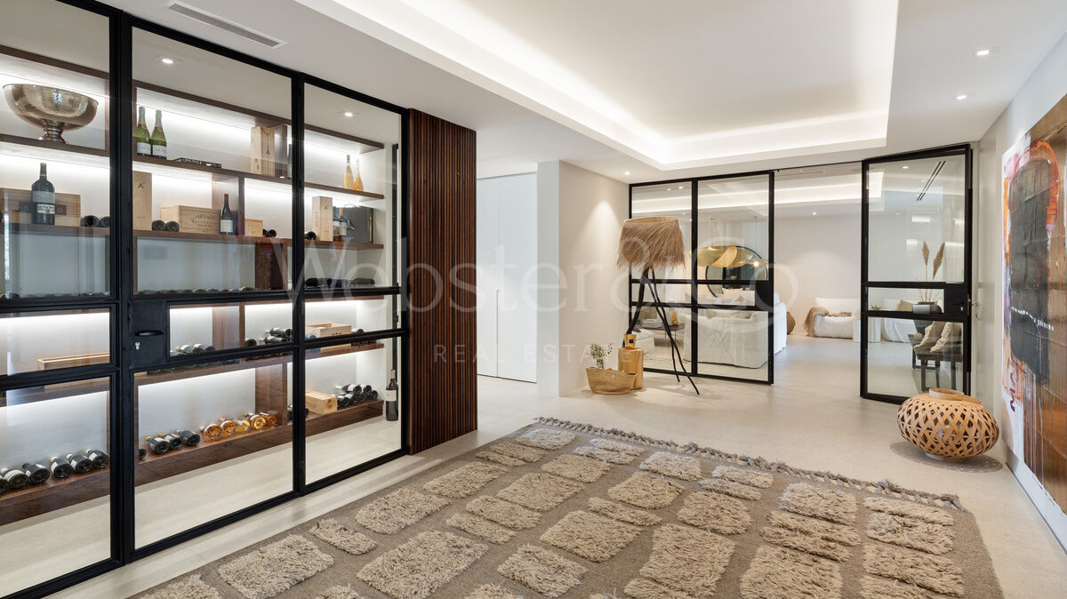 Villa Mika - Contemporary La Quinta Villa