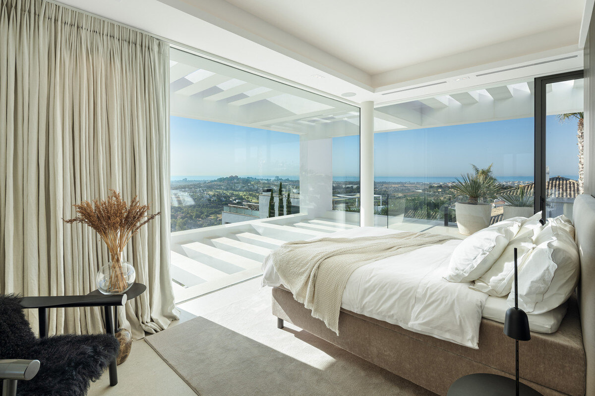 A lifestyle designed by comfort & sophistication