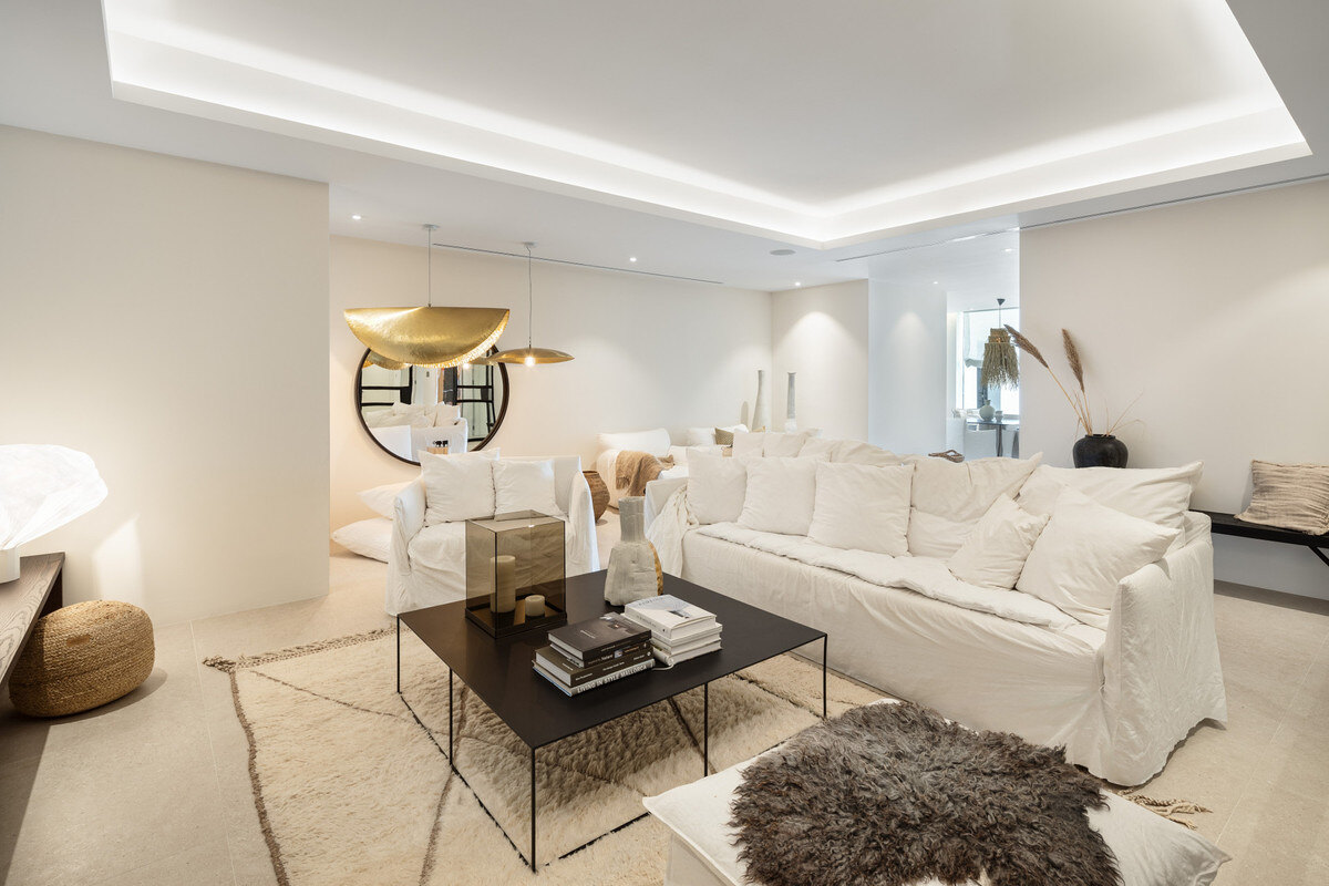 A lifestyle designed by comfort & sophistication