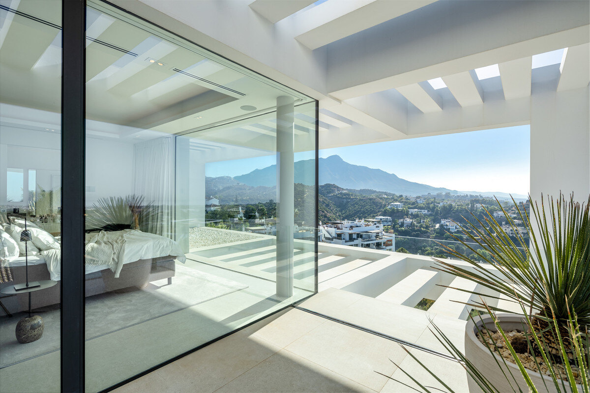 A lifestyle designed by comfort & sophistication