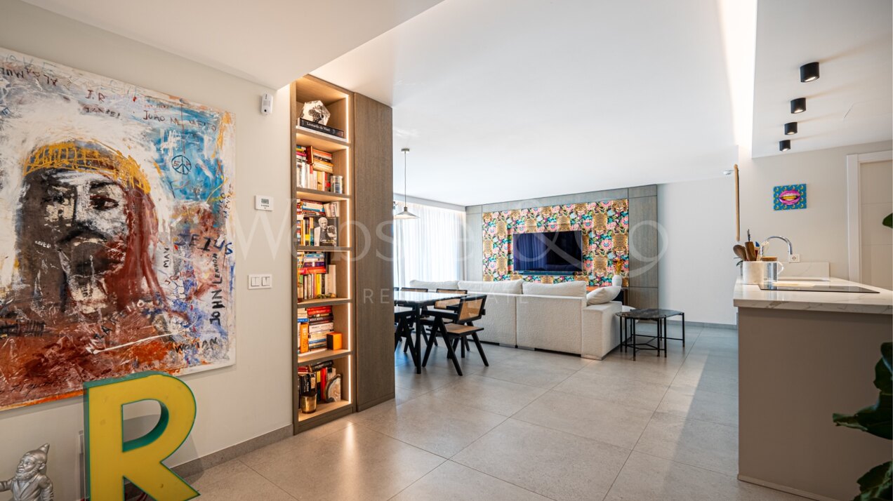 Penthouse Poniente - Modern Duplex in San Pedro