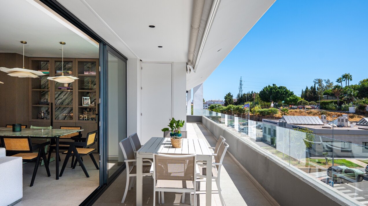 Exquisite blend of modern design and comfort