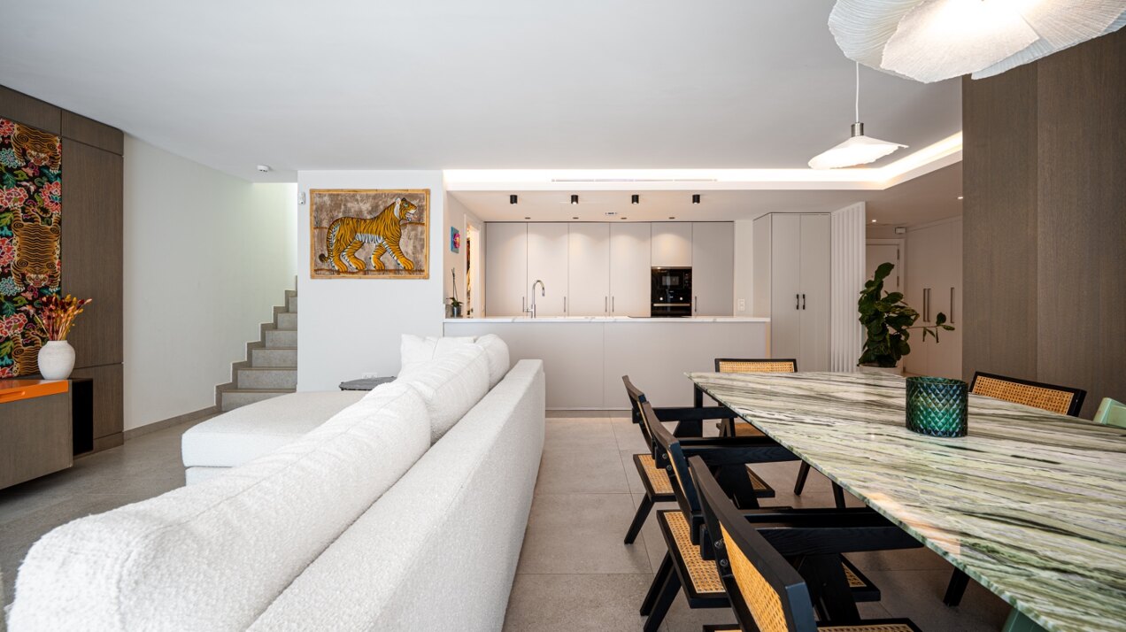 Exquisite blend of modern design and comfort