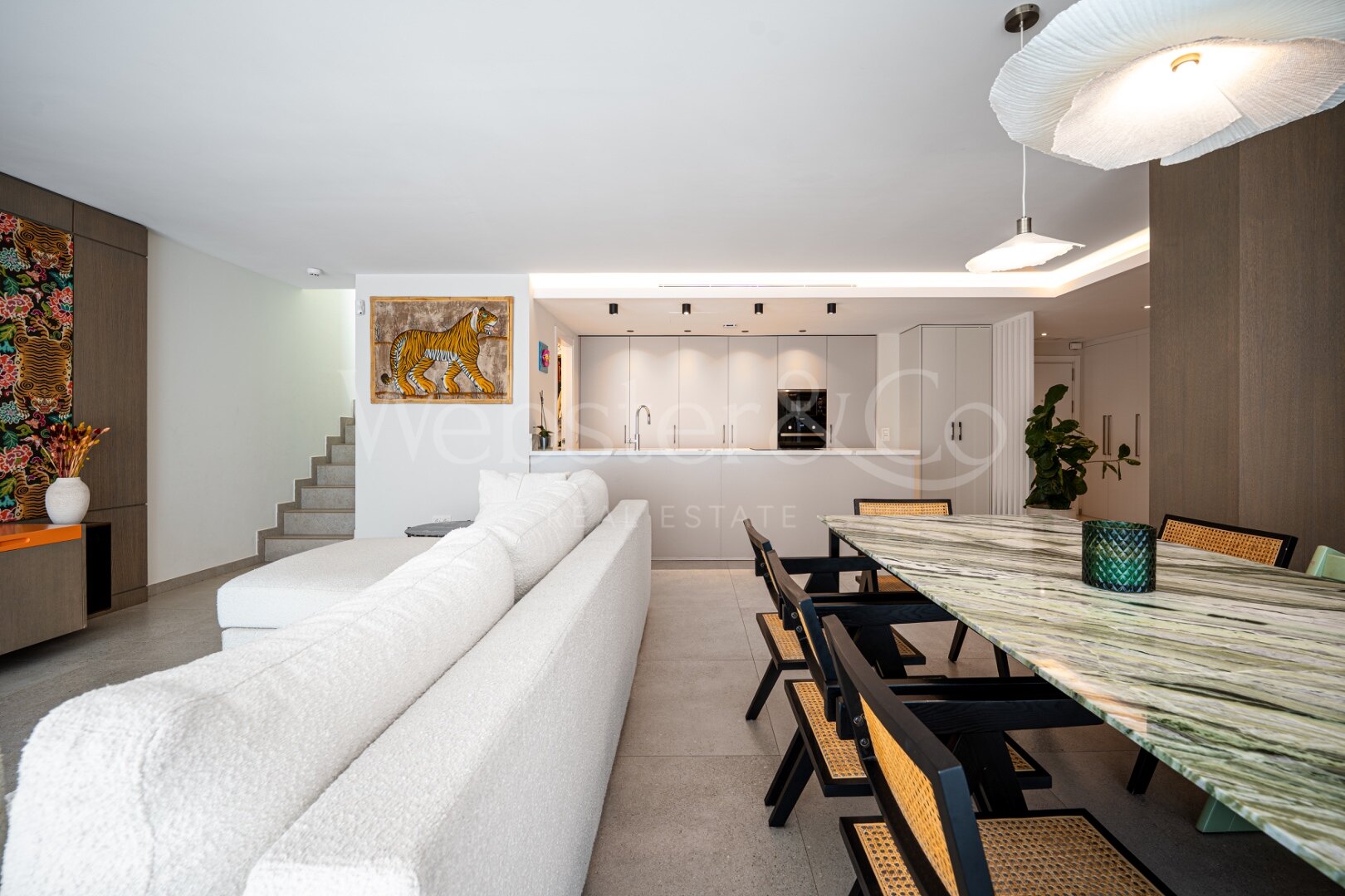 Penthouse Poniente - Modern Duplex in San Pedro