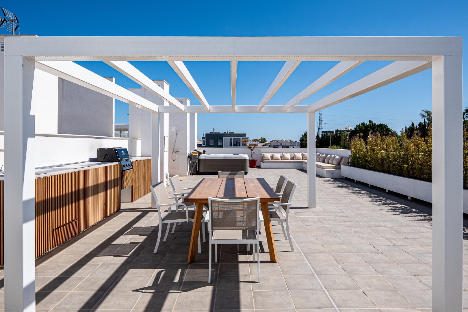 Exquisite blend of modern design and comfort