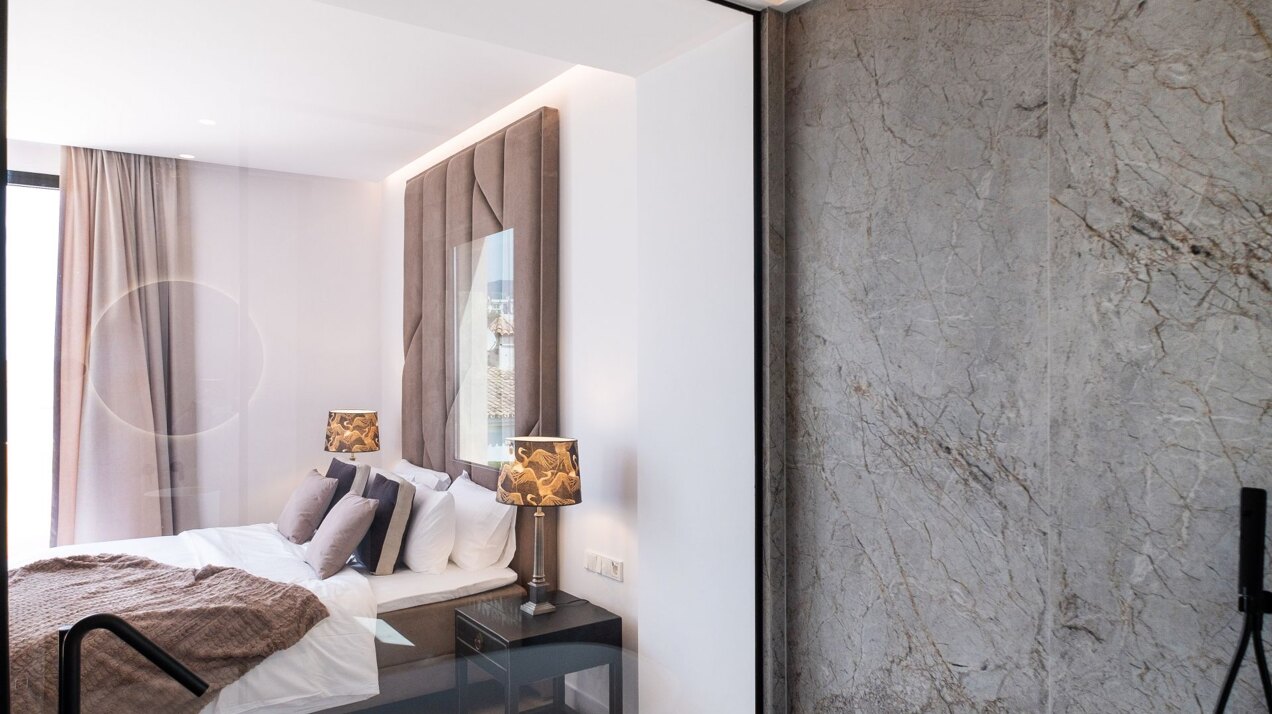 Beautifully renovated villa in Paraiso Alto