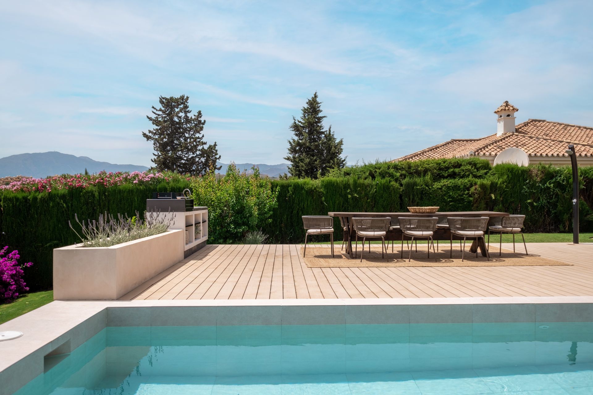 Beautifully renovated villa in Paraiso Alto