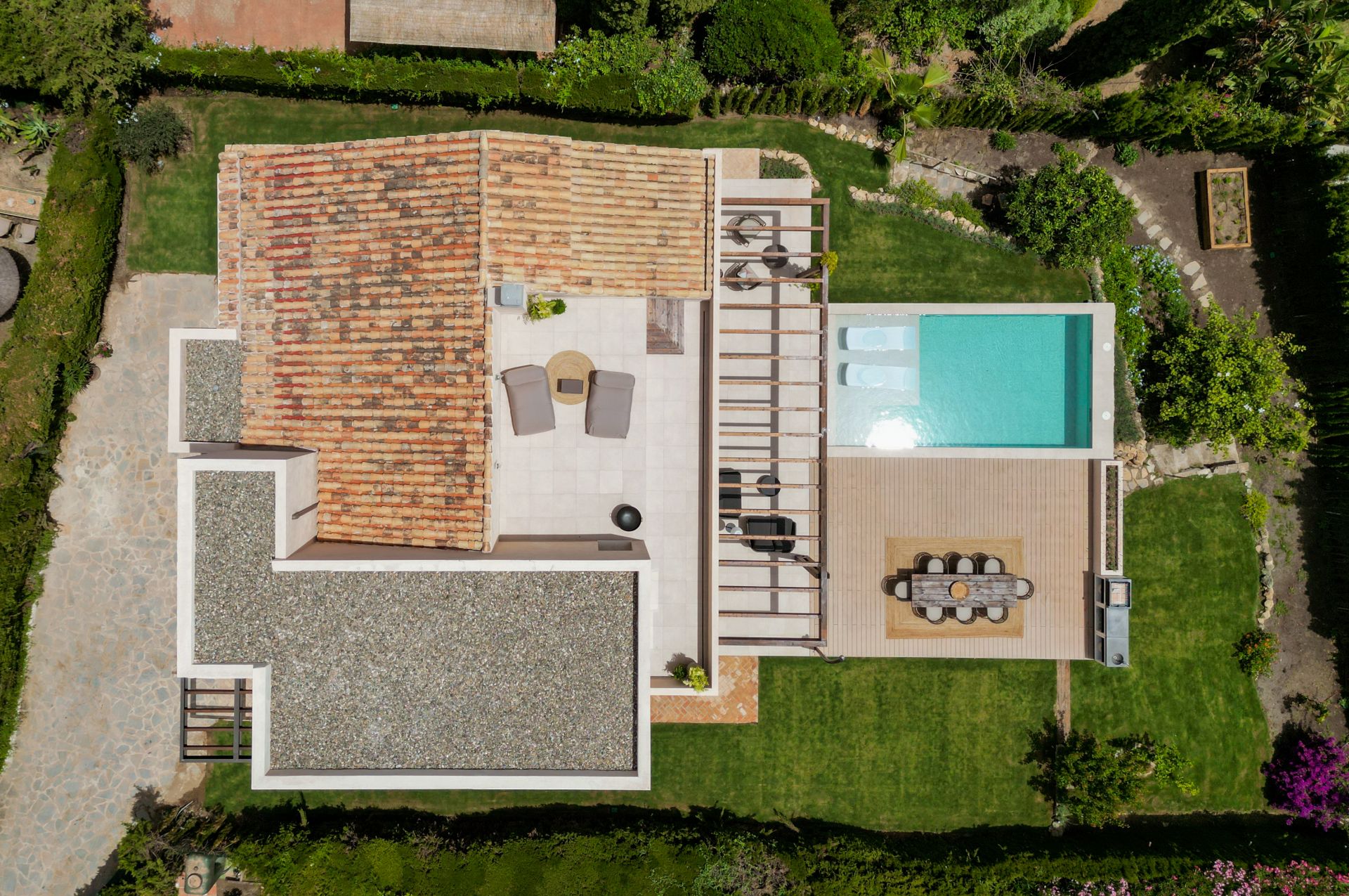 Beautifully renovated villa in Paraiso Alto