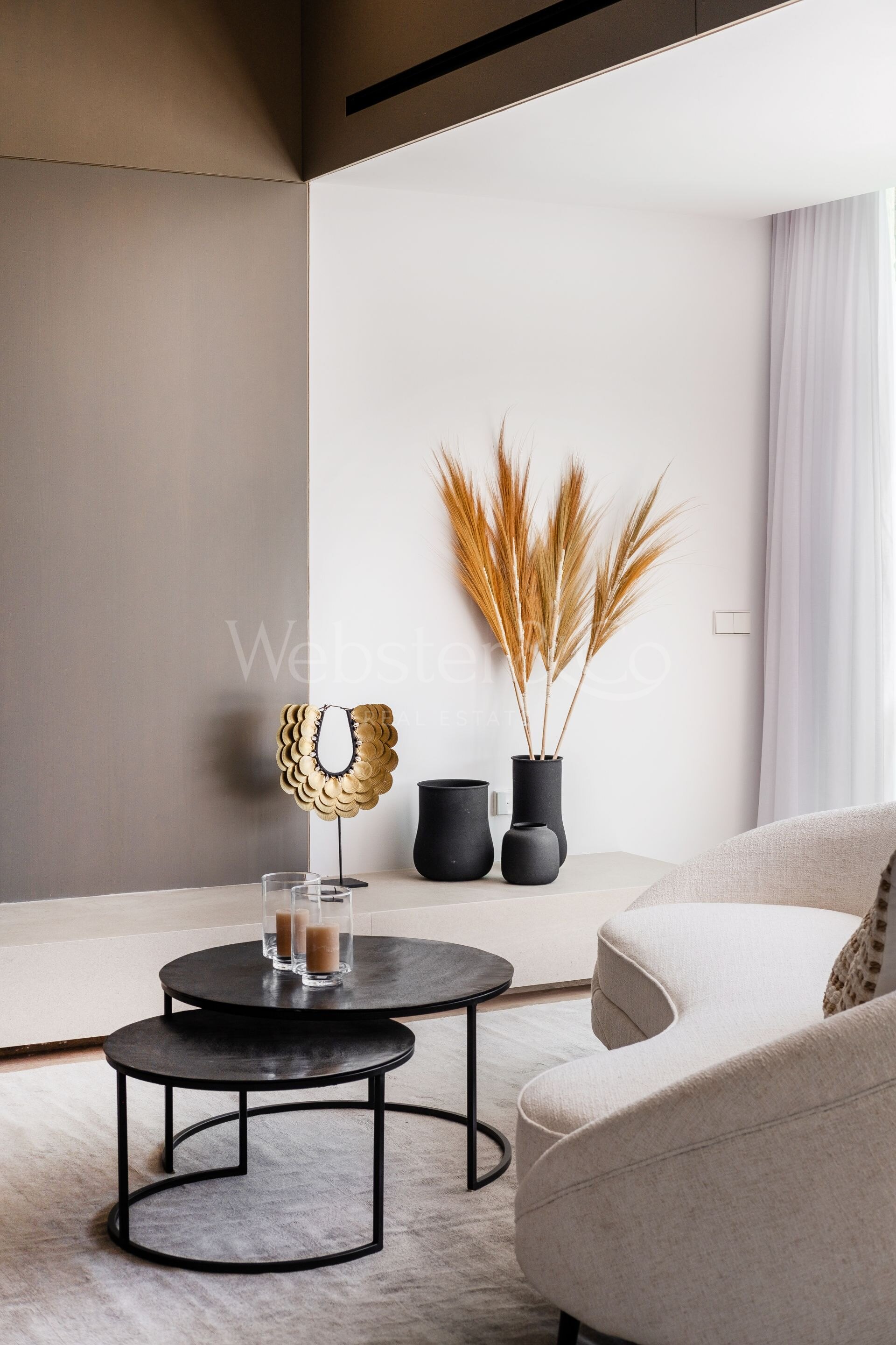 Villa Minoo - Elegant Property in Paraiso Alto