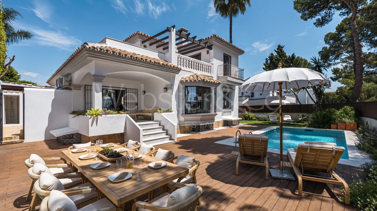 Casa Los Momentos - Classic Home in Nueva Andalucía