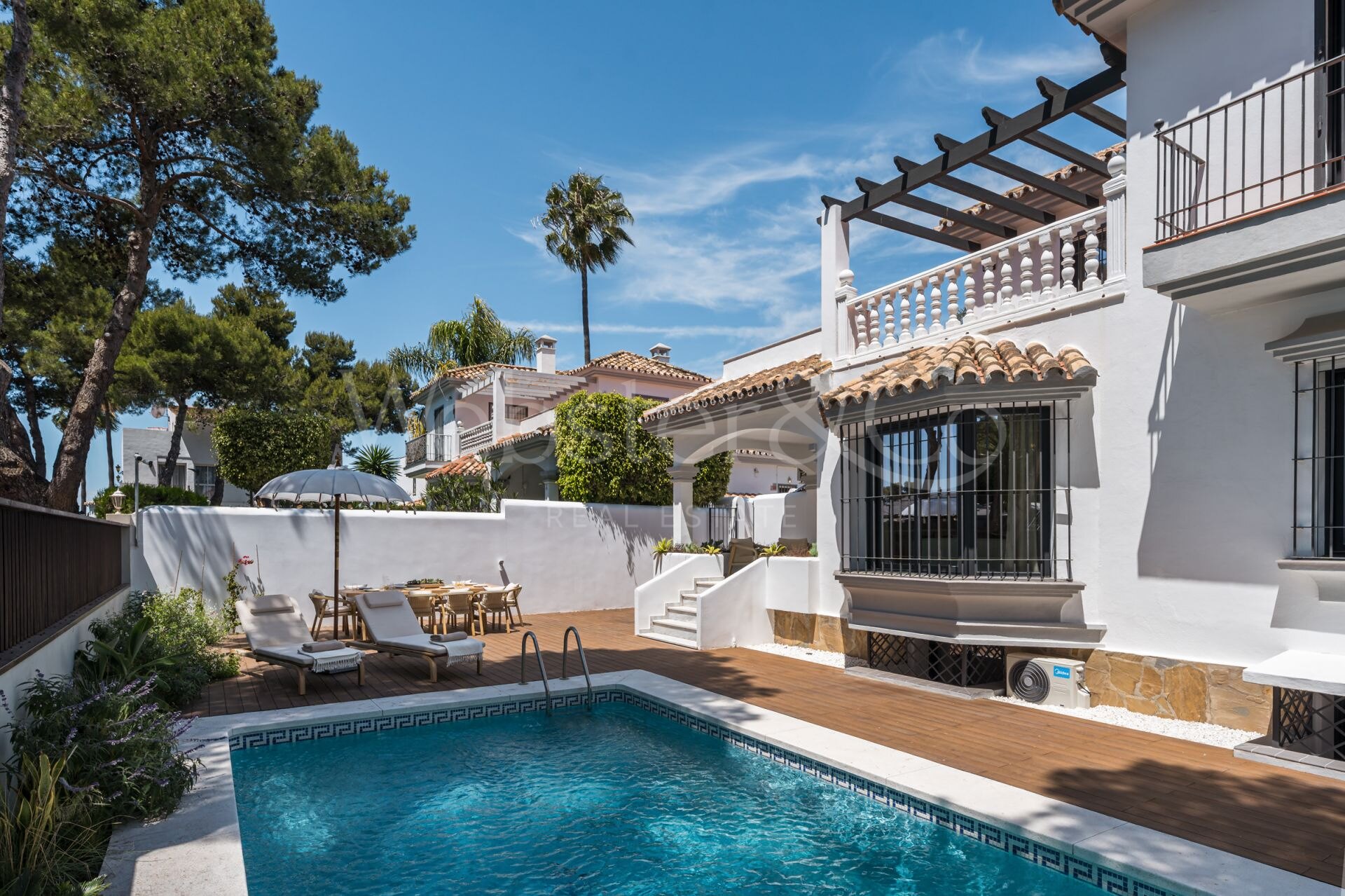 Casa Los Momentos – Hogar Clásica, Nueva Andalucía