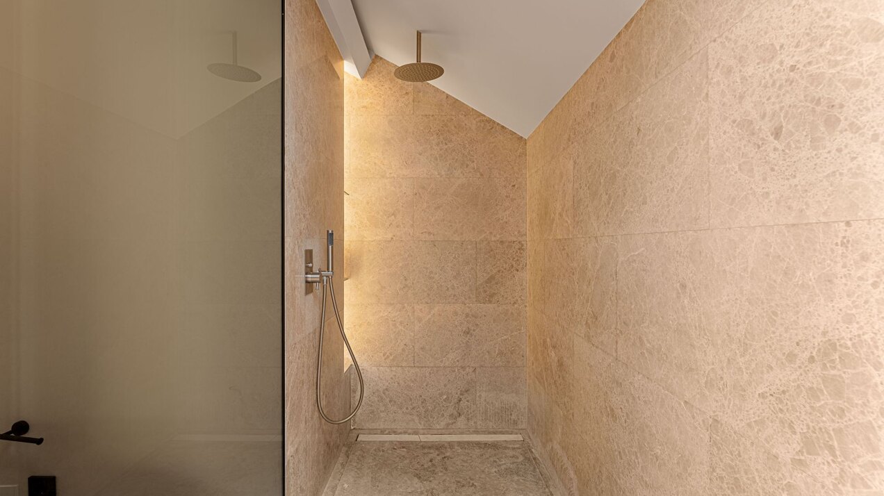 Duplex penthouse with premium features and style