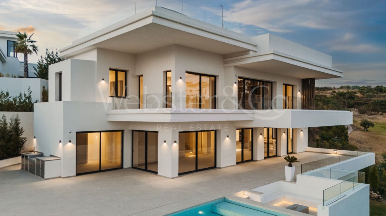 Villa Three - Contemporary Property in La Resina