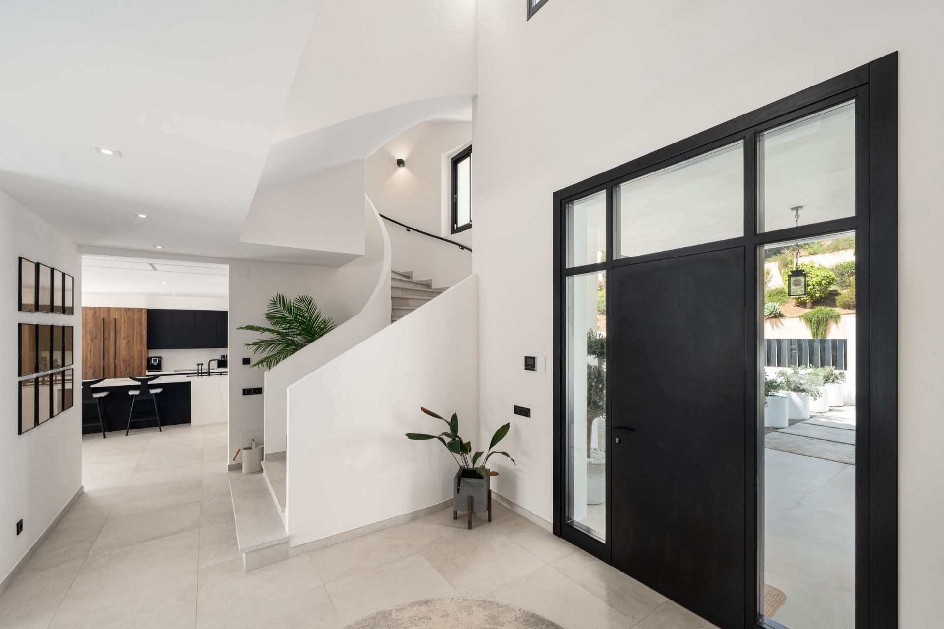 Villa frente al golf que ofrece lujo y amplitud
