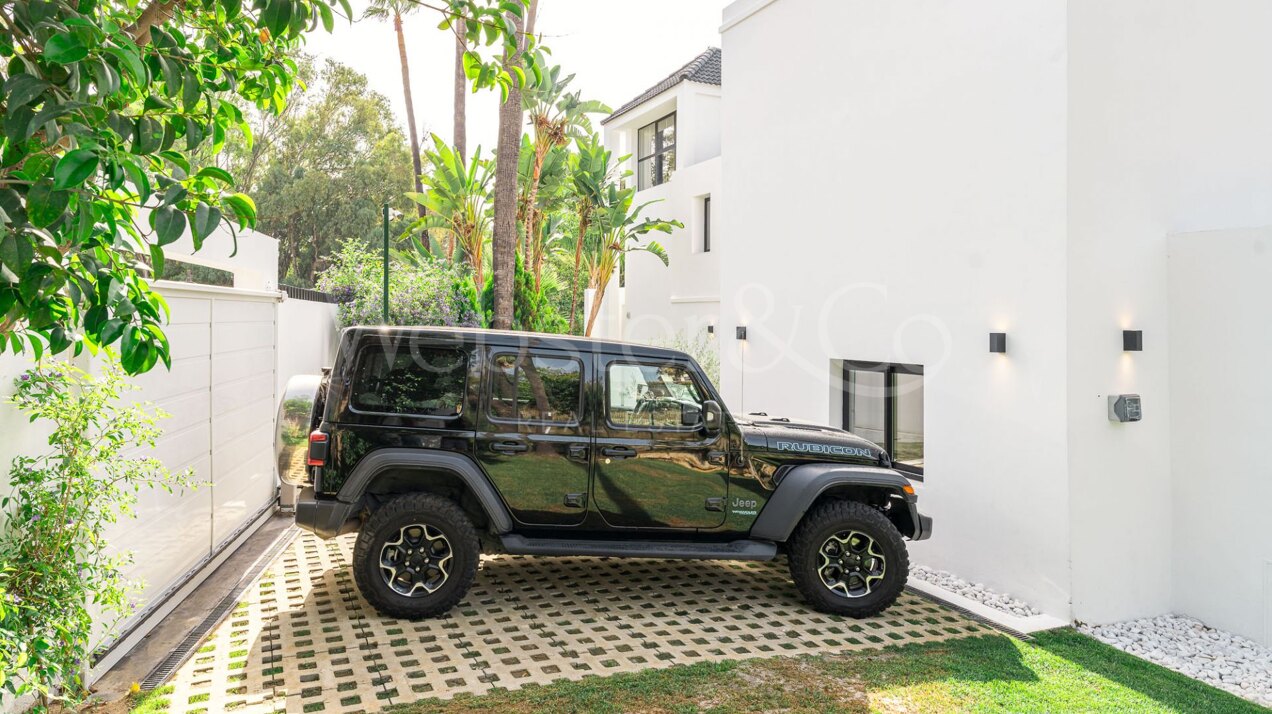 Villa Atenas - Luxury & Comfort, Nueva Andalucia