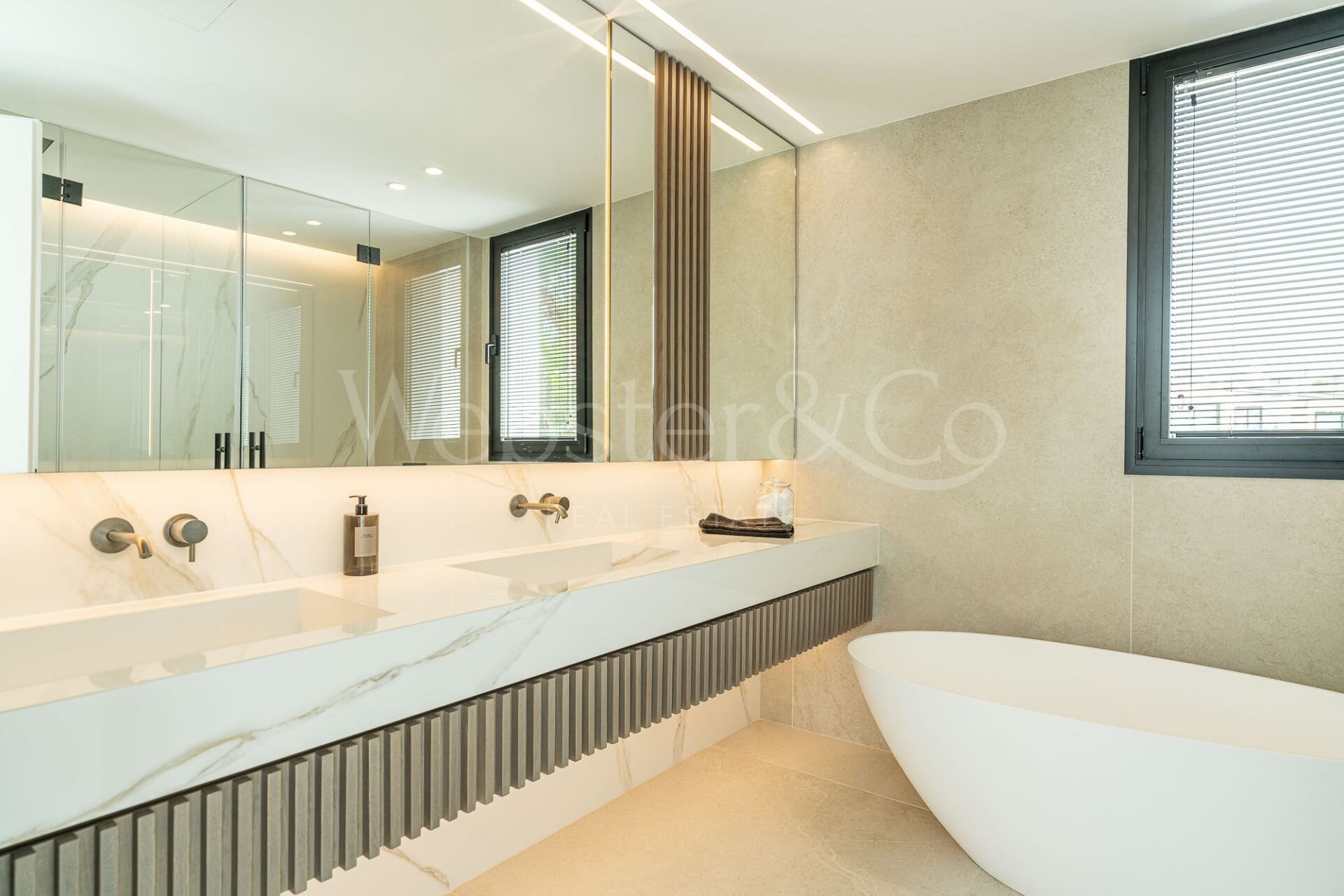 Villa Atenas – Lujo y Confort, Nueva Andalucía