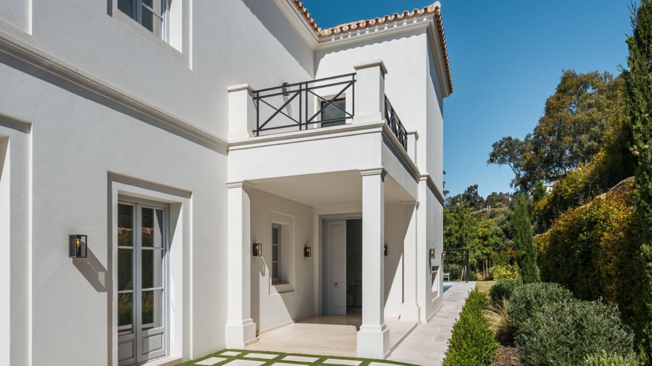 Timeless French elegance meets Mediterranean class