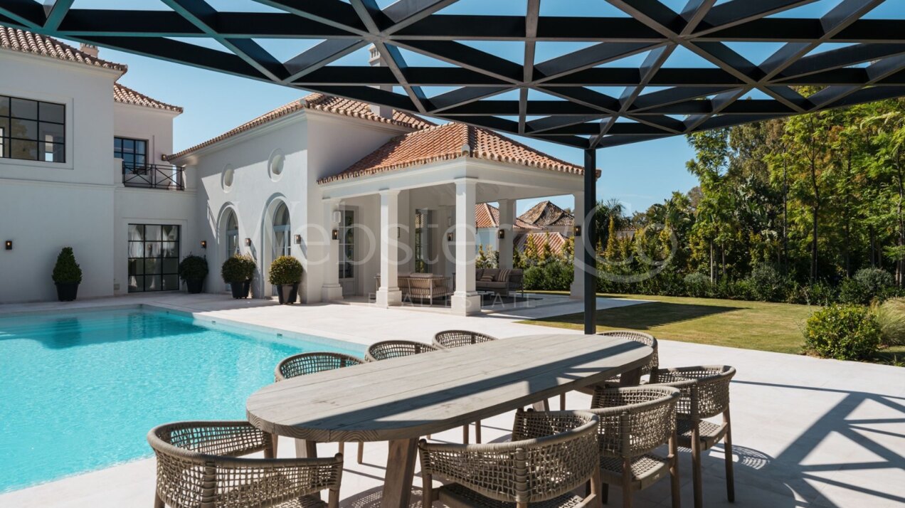 Villa Valora - Elegance & Design in Nueva Andalucía