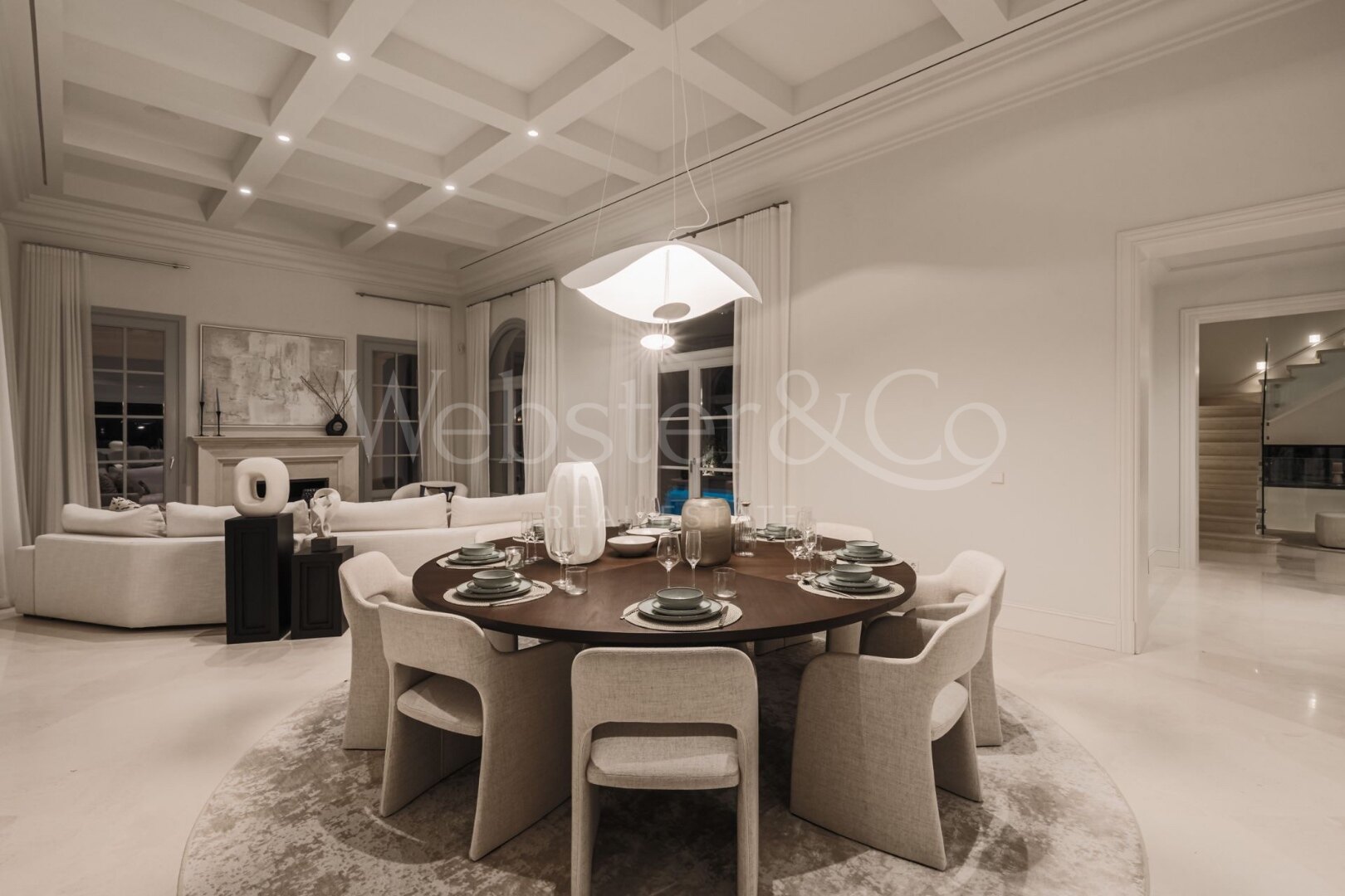 Villa Valora - Elegance & Design in Nueva Andalucía