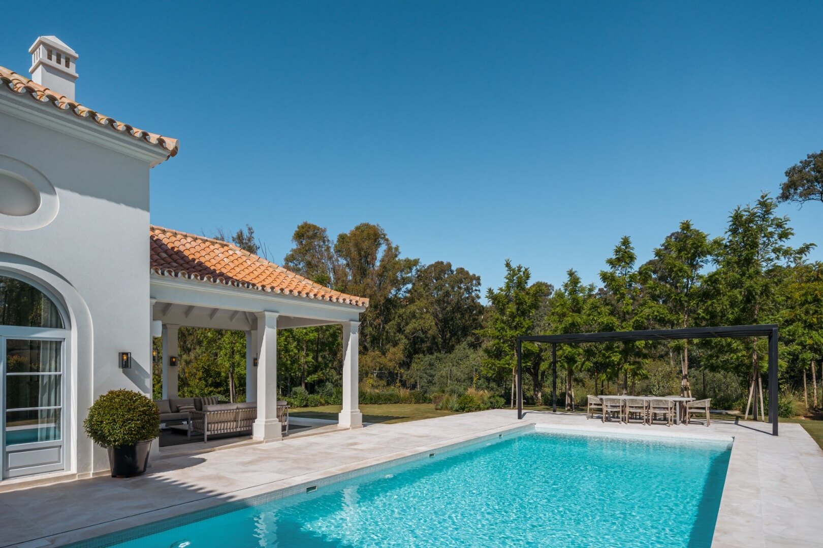 Timeless French elegance meets Mediterranean class