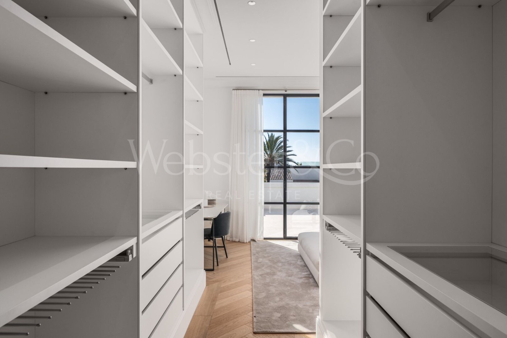 Villa Valora - Elegance & Design in Nueva Andalucía