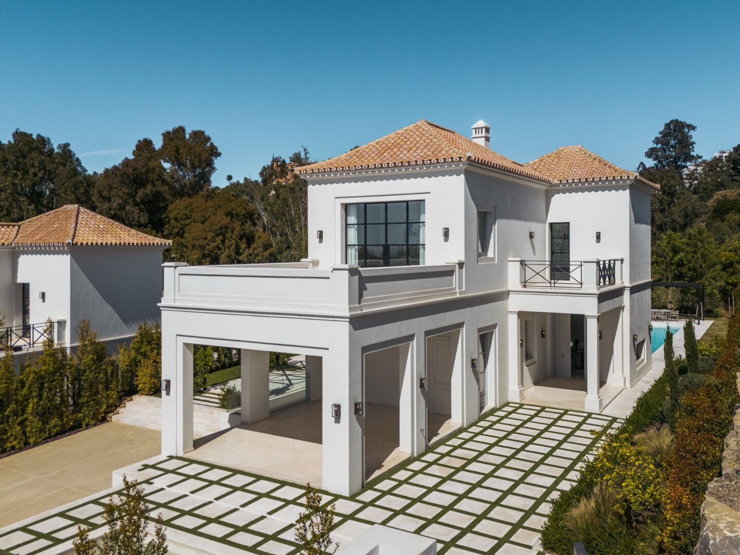 Timeless French elegance meets Mediterranean class