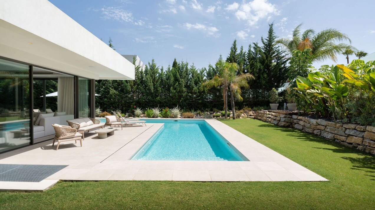 Comfort & privacy in architectural masterpiece