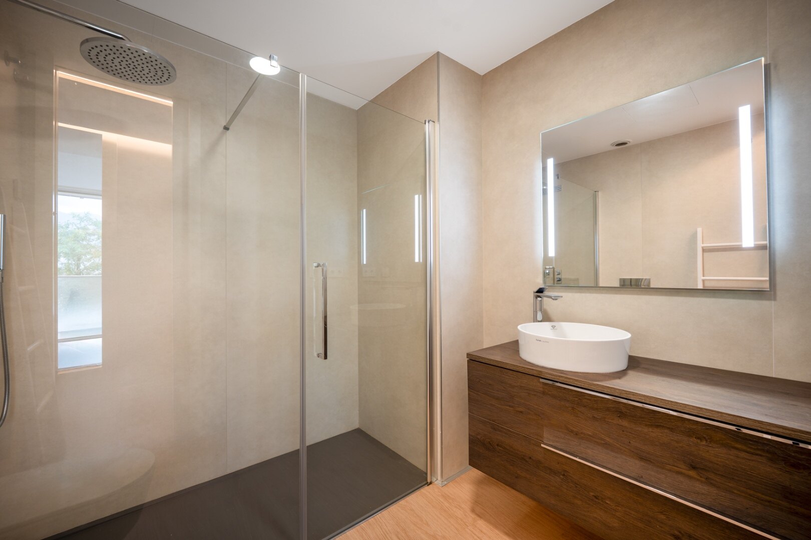 Apartment Sea Breeze - Beachfront in Estepona