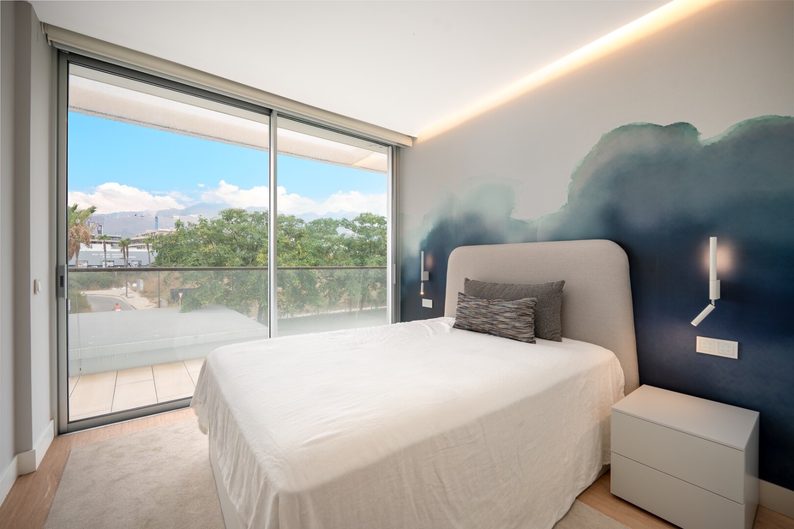 Apartment Sea Breeze - Beachfront in Estepona