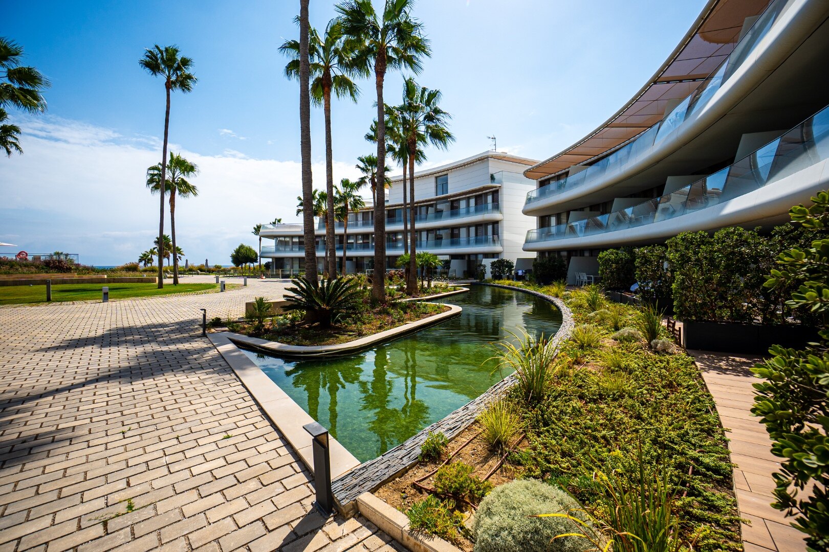 Apartment Sea Breeze - Beachfront in Estepona