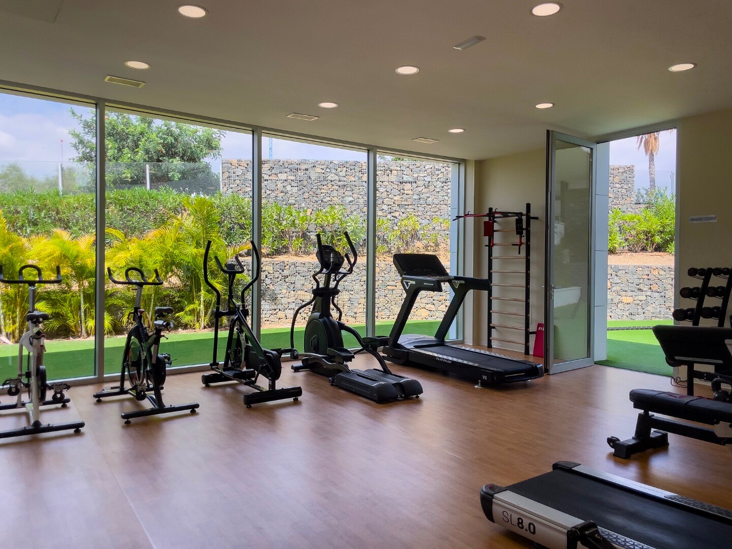 Apartment Sea Breeze - Beachfront in Estepona