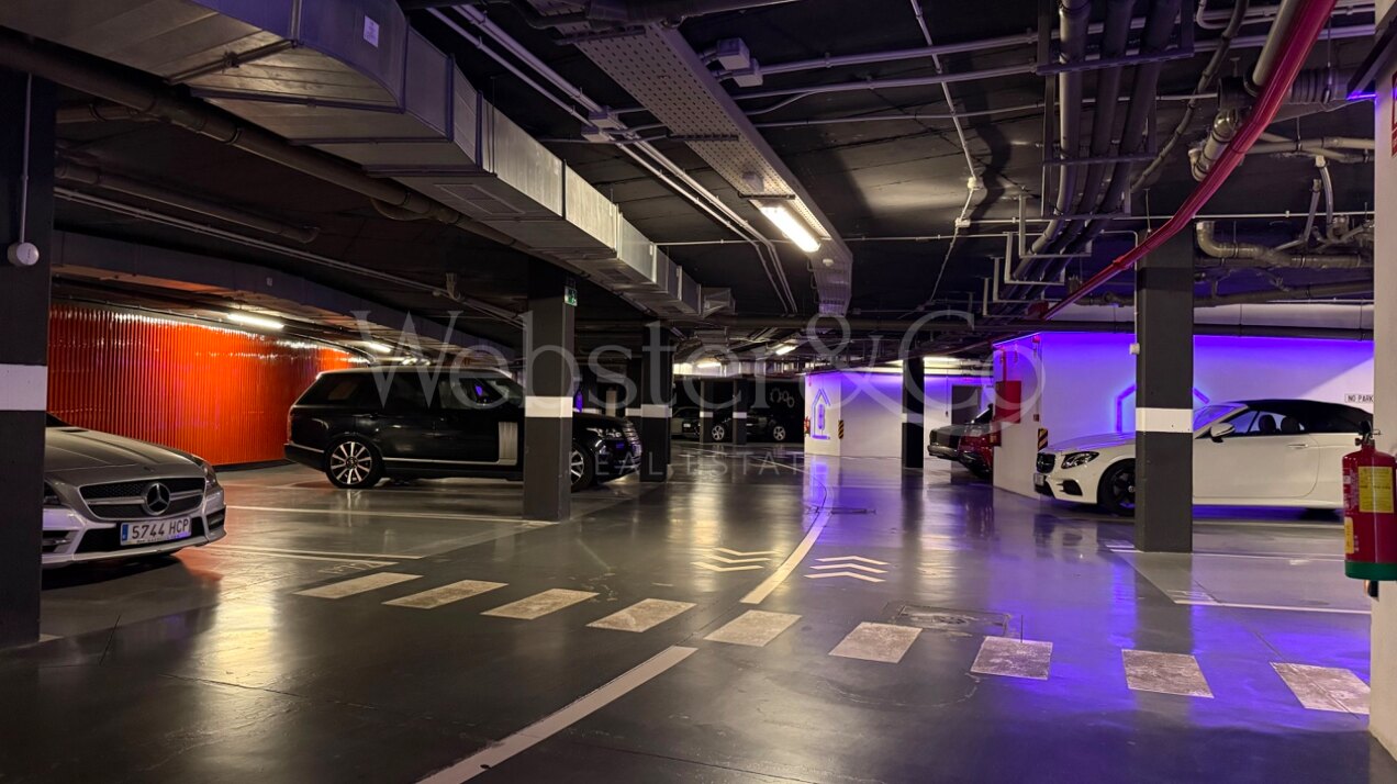 Apartment Sea Breeze - Beachfront in Estepona