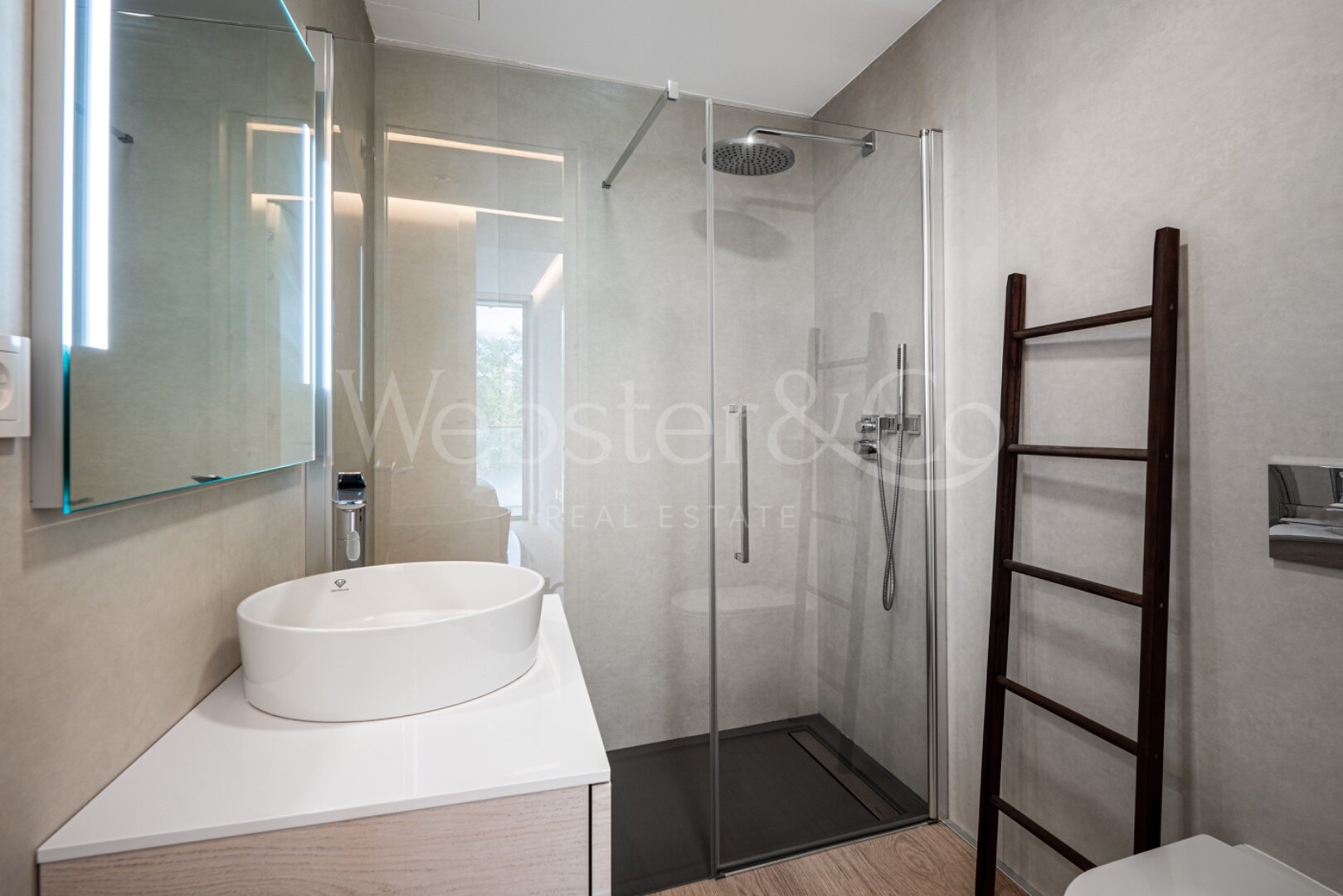 Apartamento Sea Breeze – Lujo en Estepona Playa