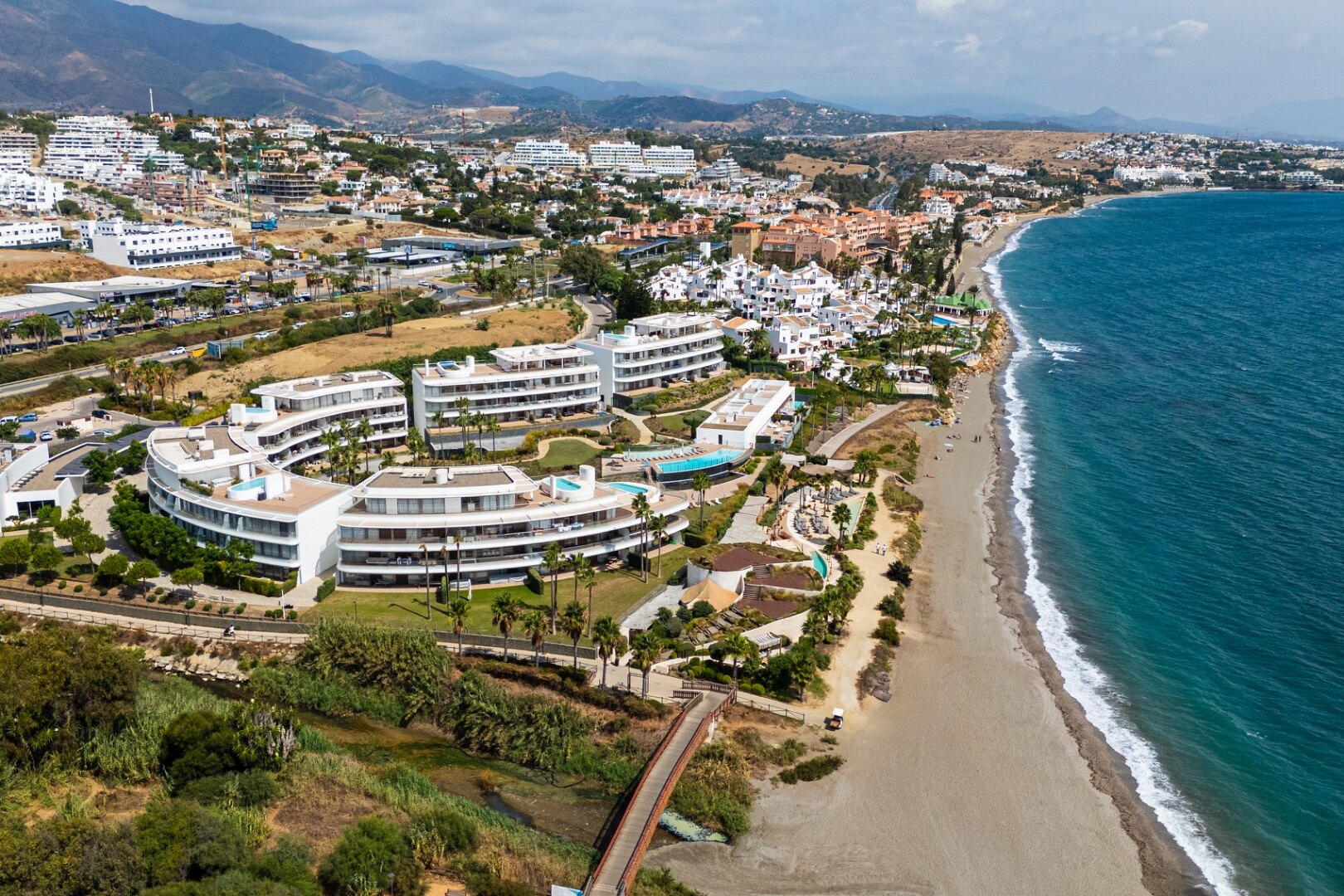 Apartment Sea Breeze - Beachfront in Estepona