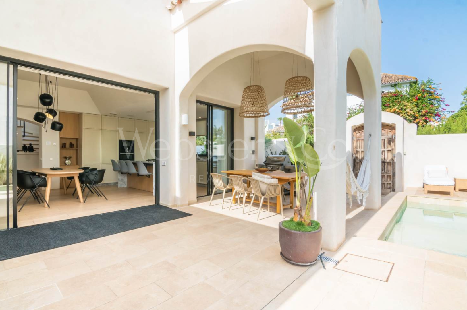 Villa Seashell – Luxury Living on the Beach