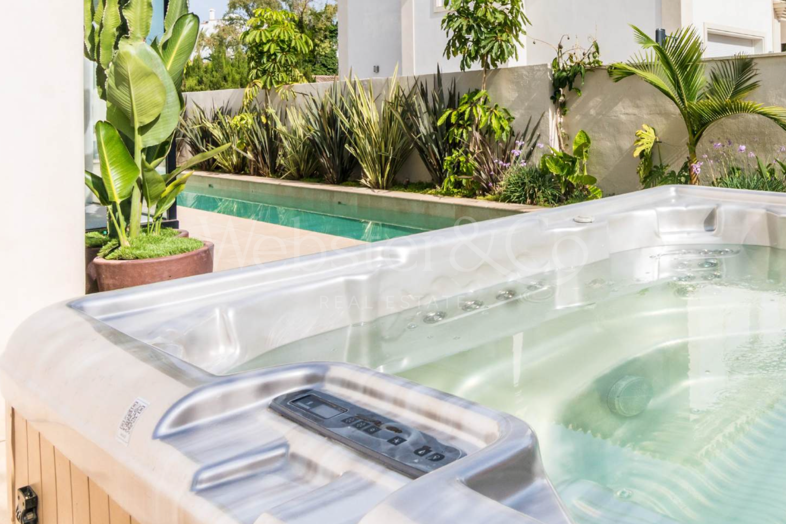 Villa Seashell – Luxury Living on the Beach