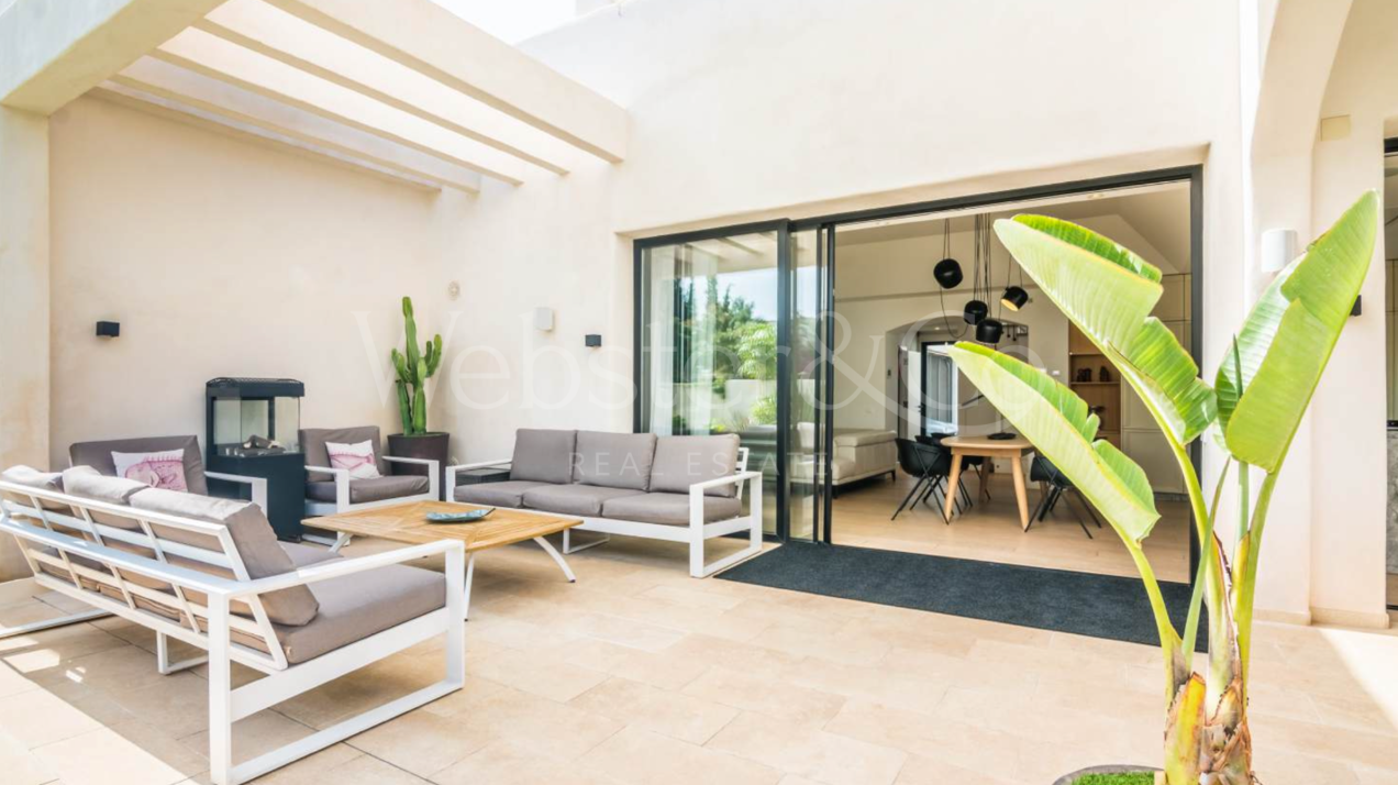 Villa Seashell – Luxury Living on the Beach