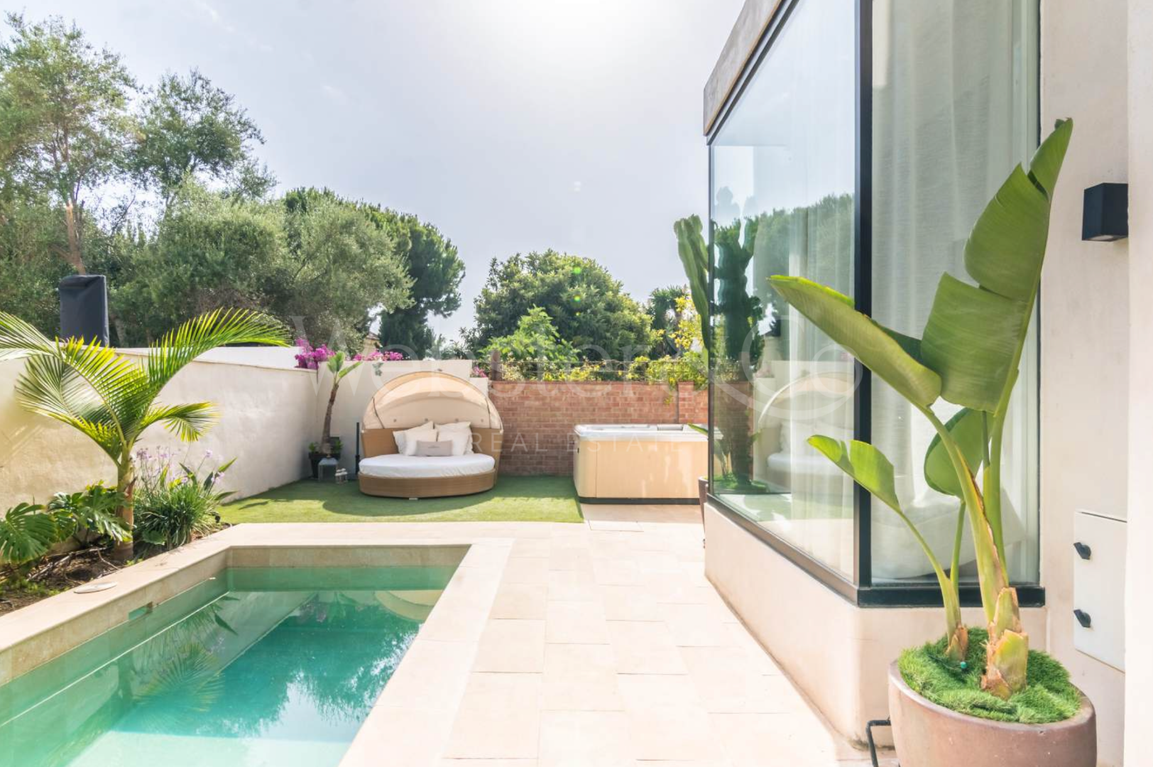 Villa Seashell – Luxury Living on the Beach